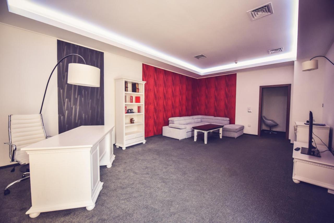 Hotel Spa Ice Resort Ghiroda Bagian luar foto