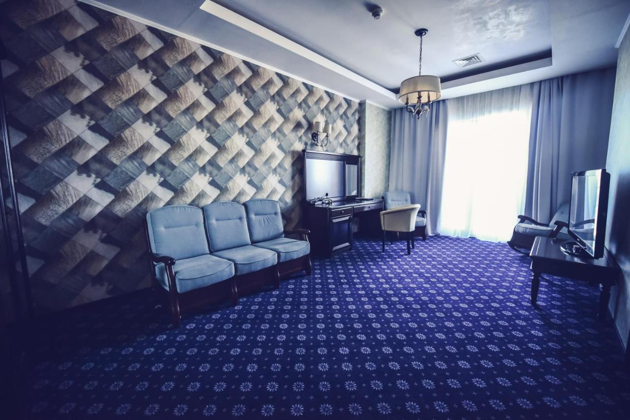 Hotel Spa Ice Resort Ghiroda Bagian luar foto