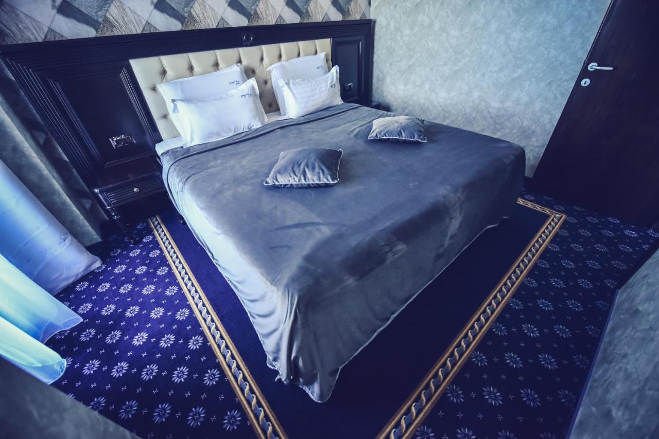 Hotel Spa Ice Resort Ghiroda Bagian luar foto