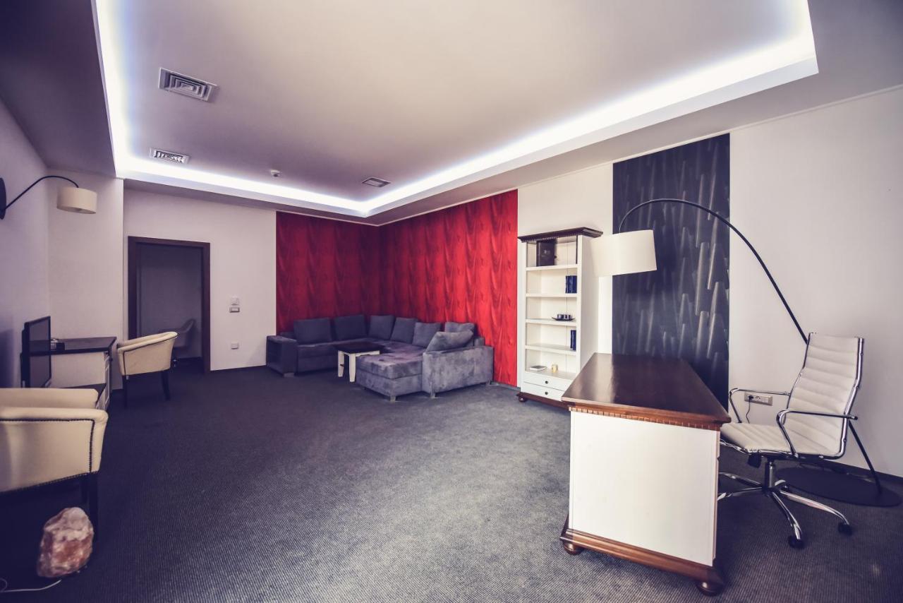 Hotel Spa Ice Resort Ghiroda Bagian luar foto