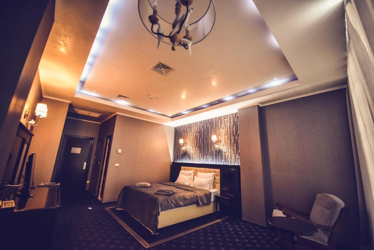 Hotel Spa Ice Resort Ghiroda Bagian luar foto